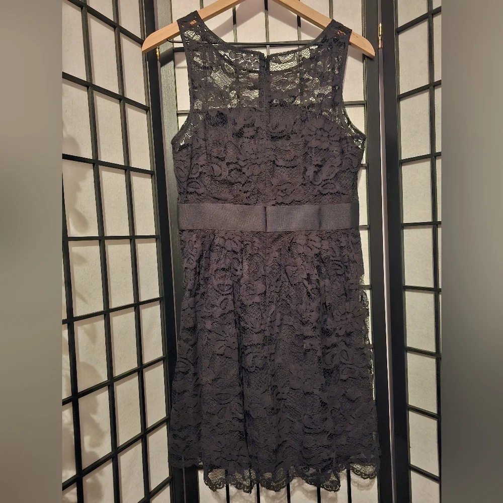 BB Dakota Black Lace Dress Size 8 - Picture 2 of 5